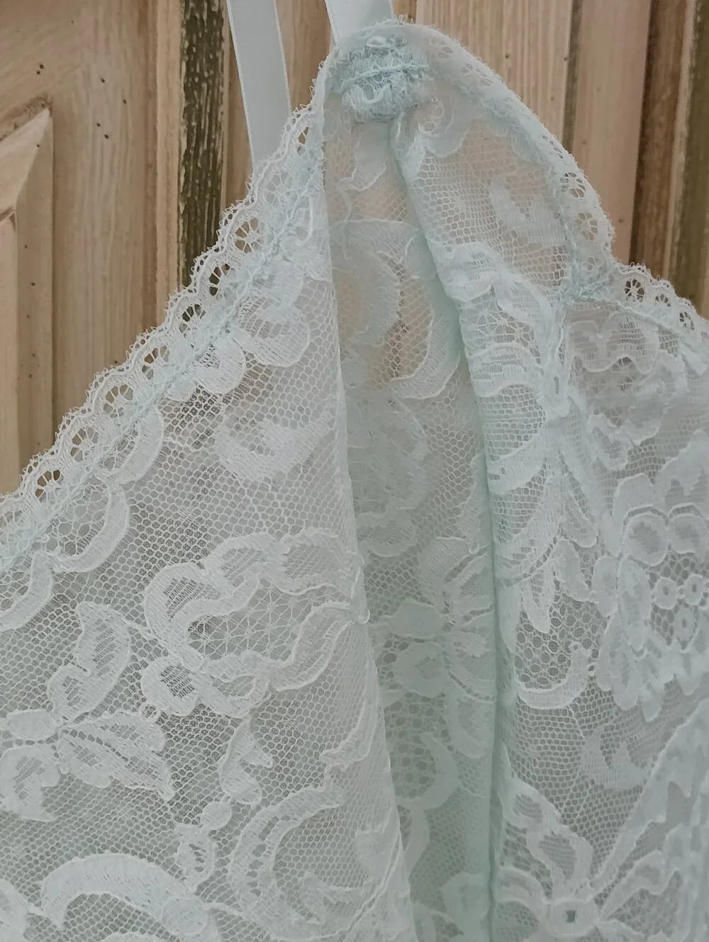 STUNNING, UNWORN, NWT MINT GREEN " VANITY FAIR" MYLON AND  LACE FULL SLIP! - Picture 5 of 16